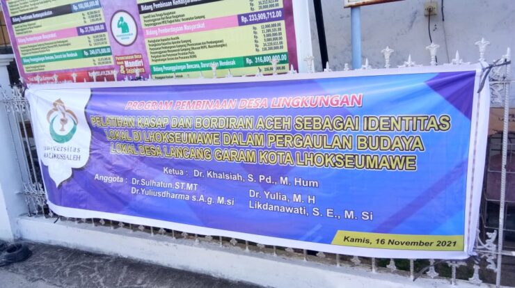 Pengabdian Dosen FE Unimal, Sosialisasi Pembuatan Kasap dan Bordiran Aceh Di kampung Lancang Garam Lhokseumawe